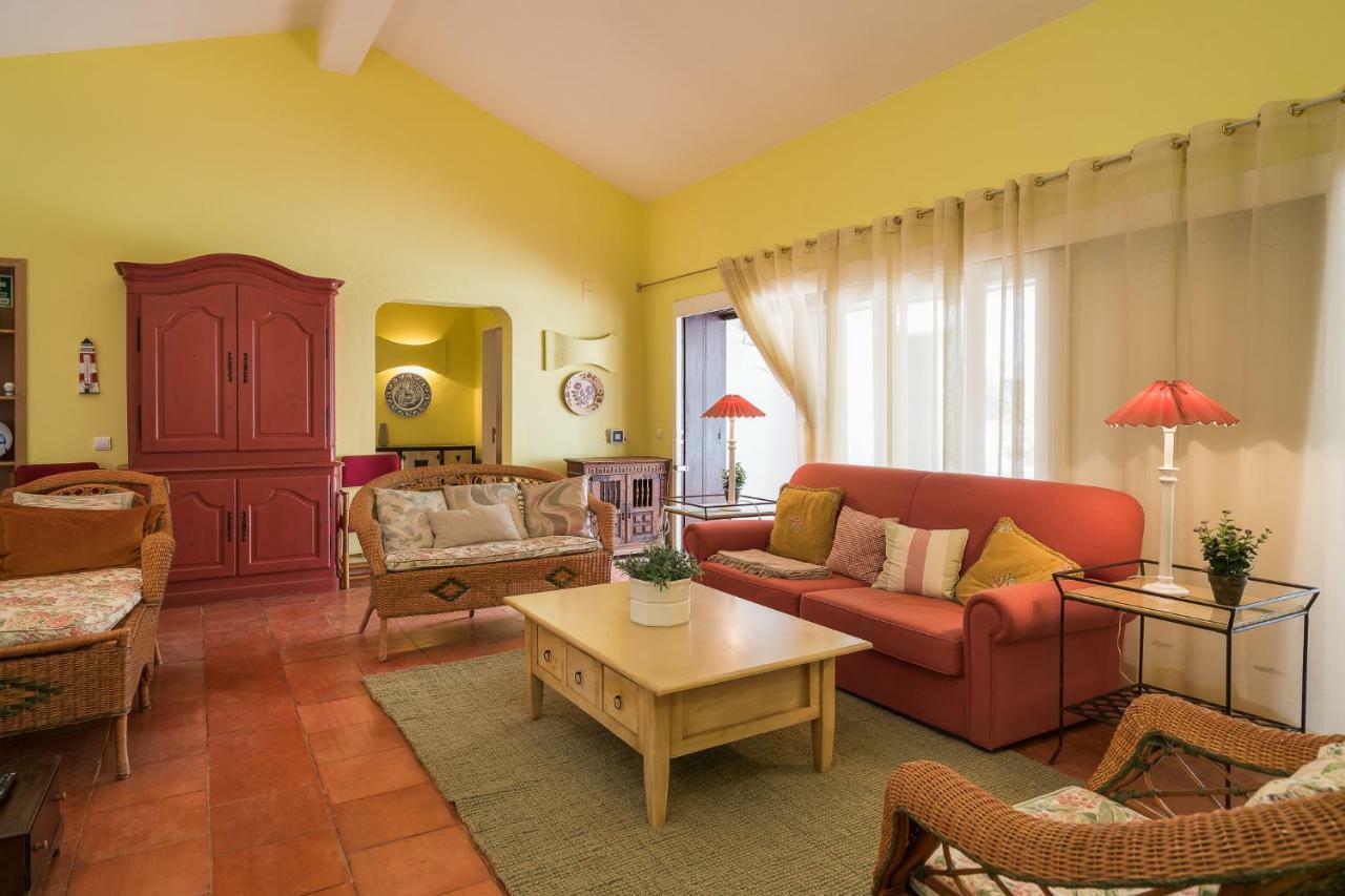 Bmyguest - Falesia Beach Villa Albufeira Eksteriør billede