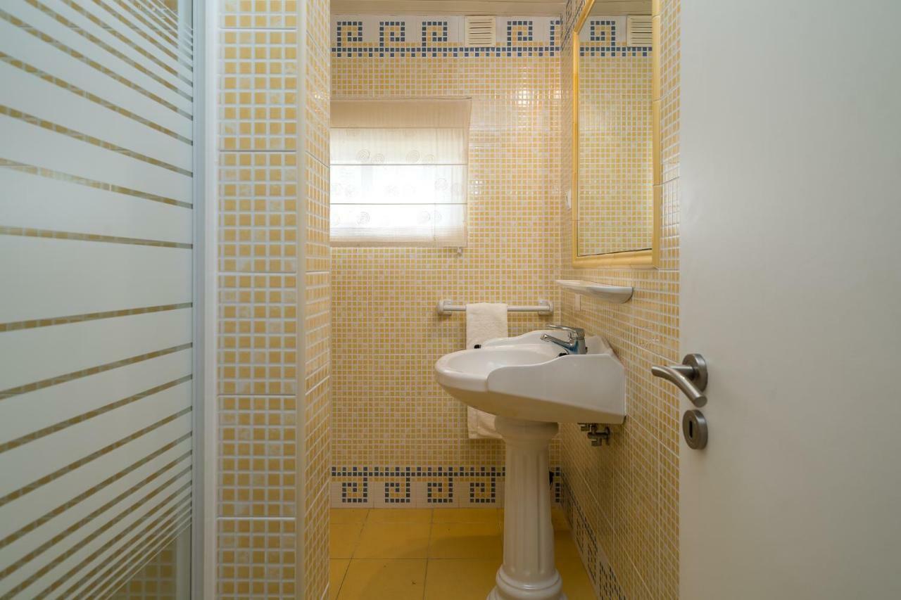 Bmyguest - Falesia Beach Villa Albufeira Eksteriør billede